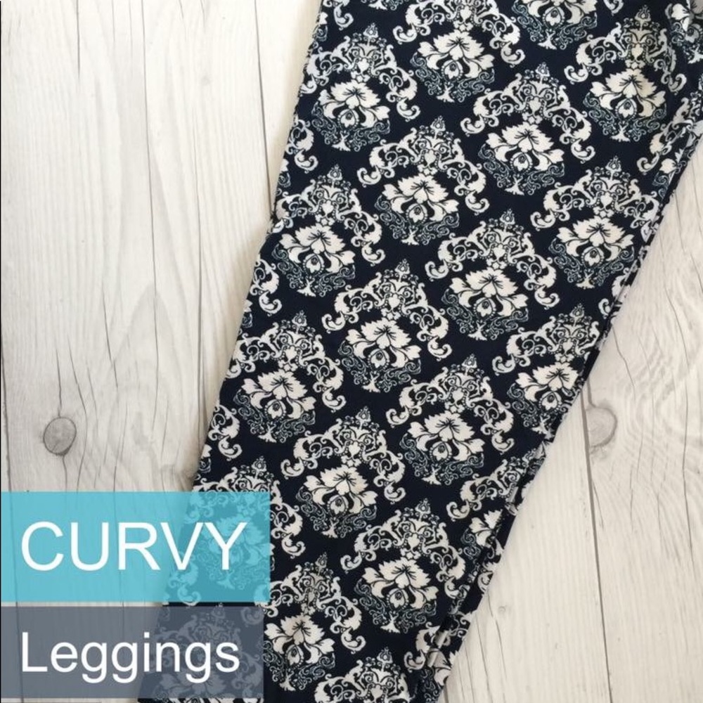 Women’s Curvy fit leggings NWT